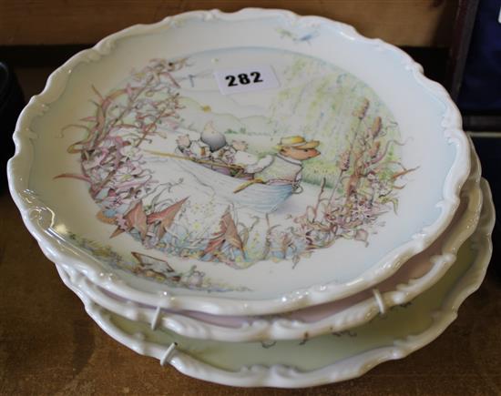 Six Doulton Wind in the Willows plates(-)
